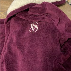 Victoria’s Secret Hooded Robe Purple Size L NWT